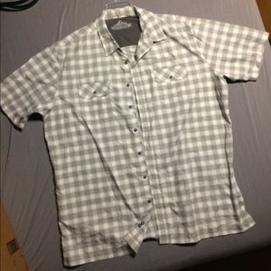 Men’s XXL-Tall short sleeve button down shirt.